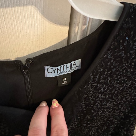 Cynthia, Cynthia Rowley black sequin dress - Picture 2 of 3
